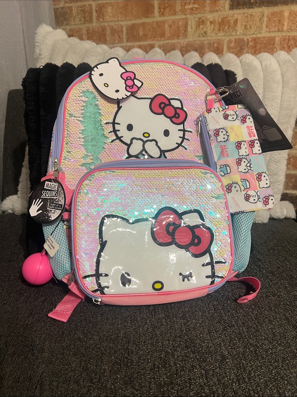 Hello Kitty women  Sequin Backpack - Pink Iridescent